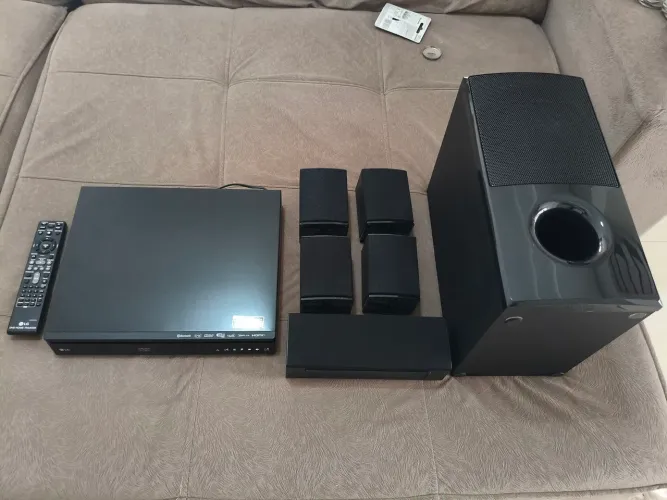 Home Theater LG 1000 W