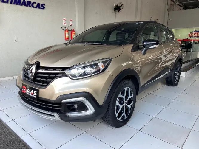 Renault Captur Intense 1.3 TB 16V Flex 5P AUT 2022
