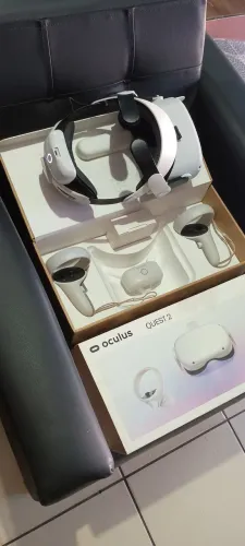 Oculus Quest 2 Meta + Suporte + 2 Baterias BoboVR Entrego Anápolis Gyn