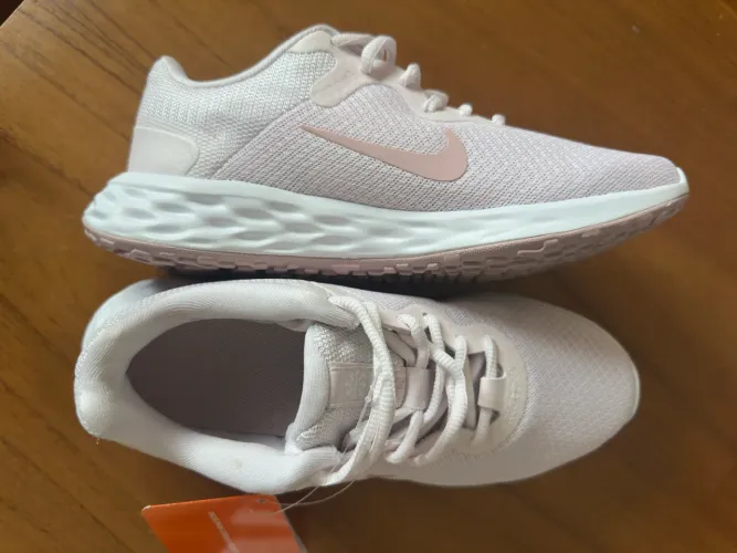 Tênis Nike Feminino 