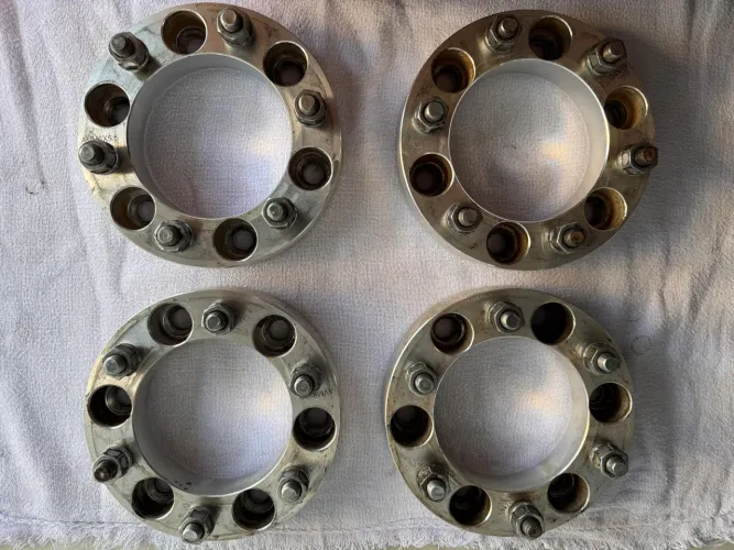 Espaçadores de Roda AVM 32MM 6x5.5 (TROLLER)