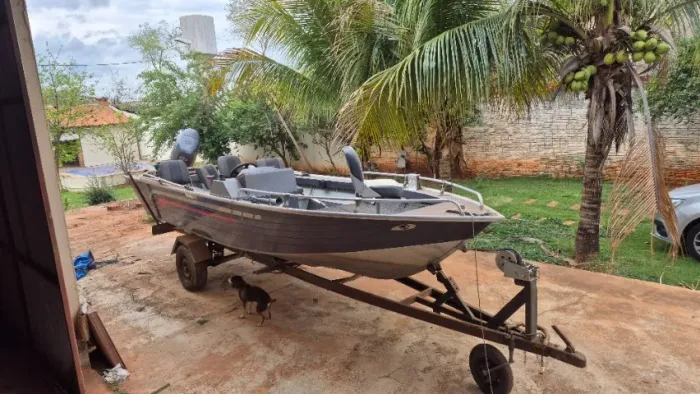 Lancha Alumínio Fluvimar Puma, Motor Yamaha 50 HP.