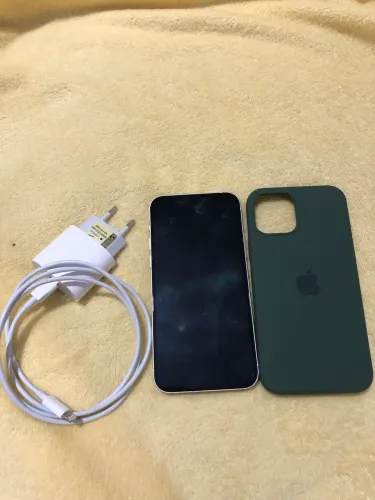 iPhone 12