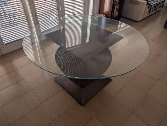 Mesa de Jantar em vidro e madeira