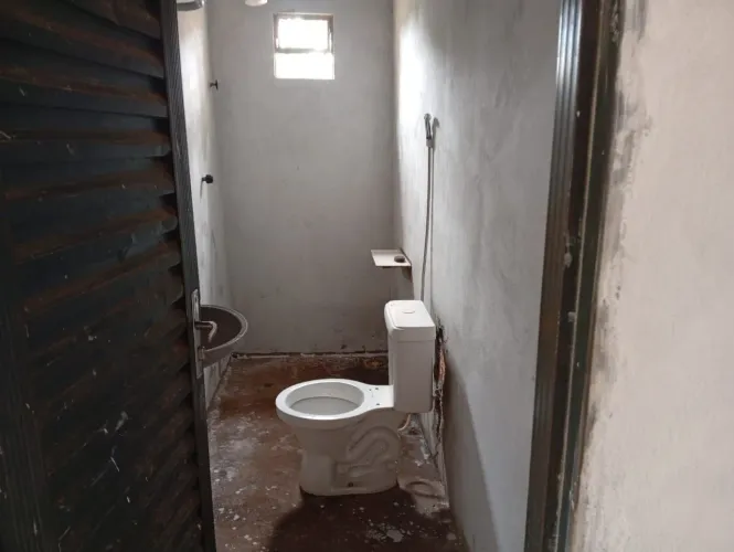Vendo casa em araguaina-tocantis quitada 85.000