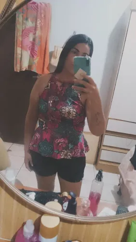 Faço faxina e cuido de criança *28 zap
