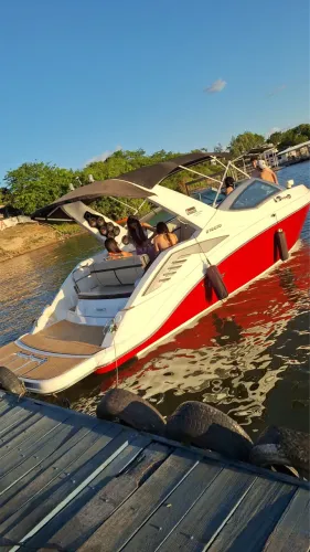 Lacha Focker GTO 272 com motor mercruiser 6,2 350HP rabeta bravo 3