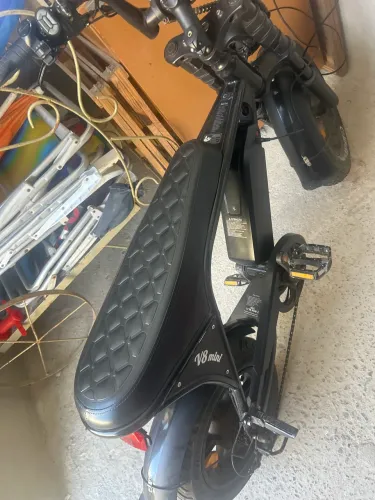 Bike elétrica V8 mini 6 mil 