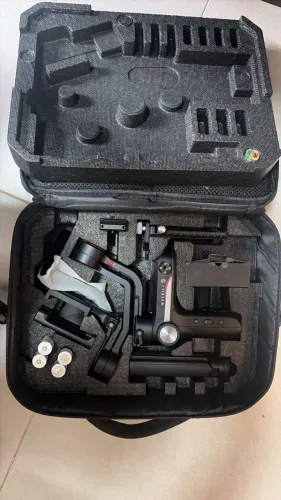 Gimbal Weebill S completo com adaptador para vertical, dois jogos de baterias e mochila