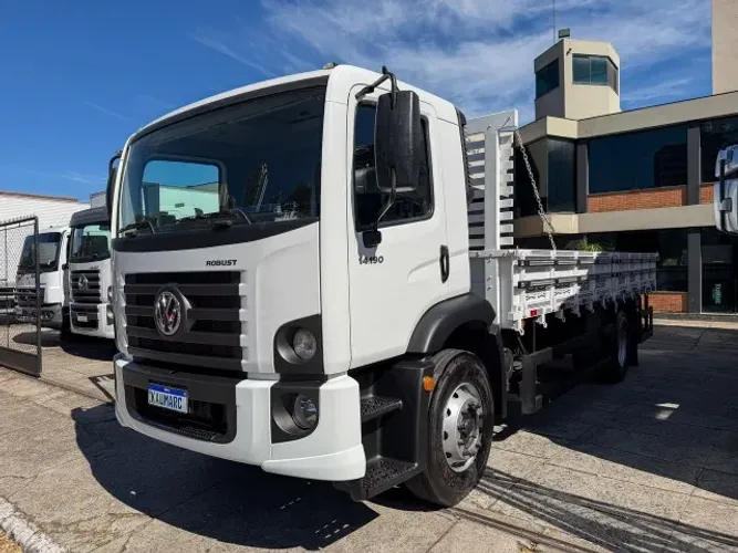 Vw 14-190 Constellation Ano 2021 Robust 4x2