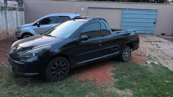 Peugeot Hoggar XR 1.4 Flex 8V 2P 2011