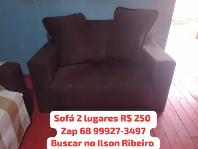 Sofá dois lugares