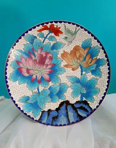 Antigo e lindissimo prato chinês decorativo em cloisone 