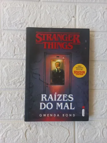 Livro Stranger Things