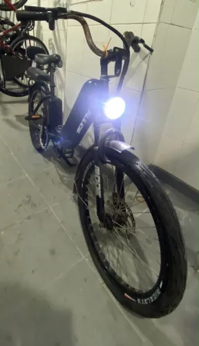 Bicicleta urbana elétrica