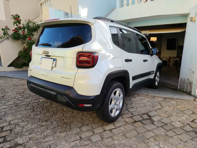 Jeep Renegade Sport T270 1.3 TB 4X2 Flex Aut. 2024