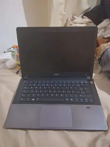 Notebook Dell Vostro 14 Core i5 5ª Geração + GeForce 830M 2GB + SSD 240GB (NÃO LIGA)