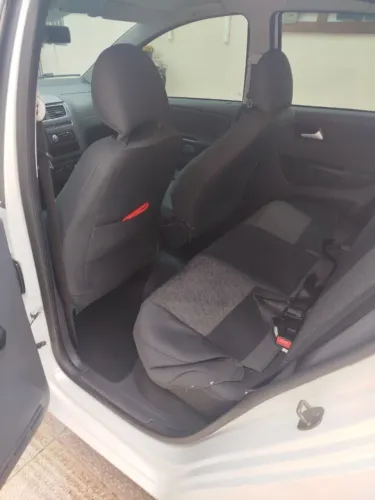 Volkswagen Fox 1.0 MI Total Flex 8V 5P 2014