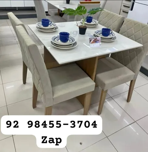 Mesa de jantar com tampo de vidro/// entrega imediata