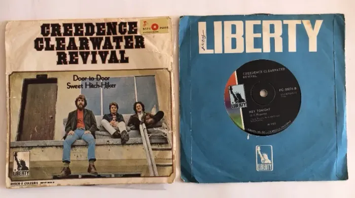 Creedence Clearwater Revival (1971) Kit 2 Vinil Compactos