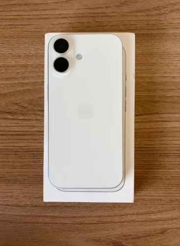 iPhone 16 Branco - 256gb - 98% saúde da bateria