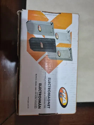 Eletroimã P100 12V Branca com sensor e kit universal