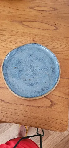 Prato raso cerâmica artesanal