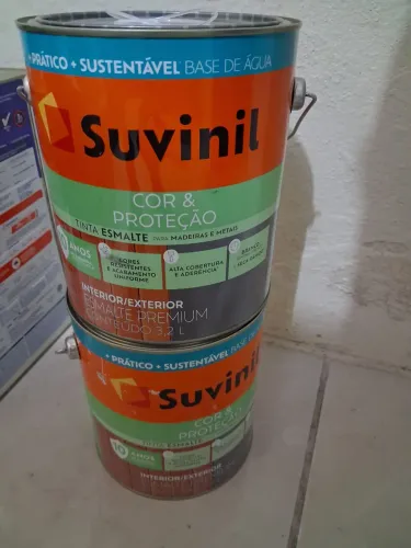 Vendo 2 latas de tinta lacrada