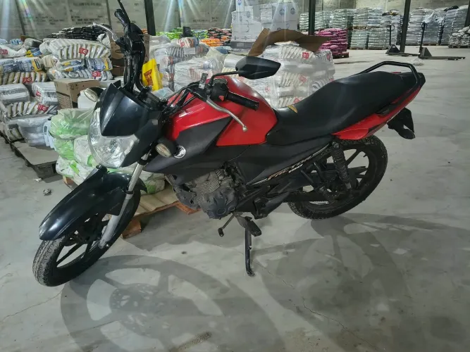 Yamaha Factor 150 muito conservada