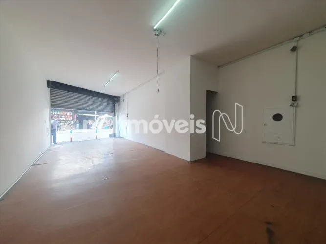 Loja Salão Ponto Comercial Versátil Locação Rua Dr. Ramos de Azevedo | 96m²; | Centro de G