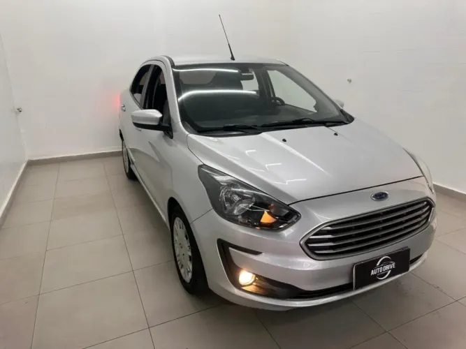 Ford KA 1.5 Sedan SE Plus 12V Flex 4P Mec. 2021