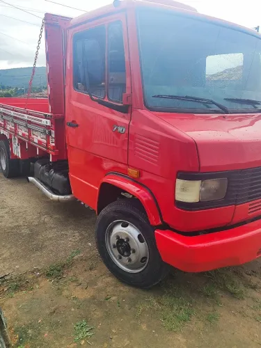 MB 710