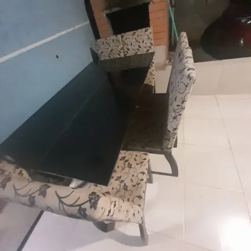 Mesa de jantar 6 cadeiras 