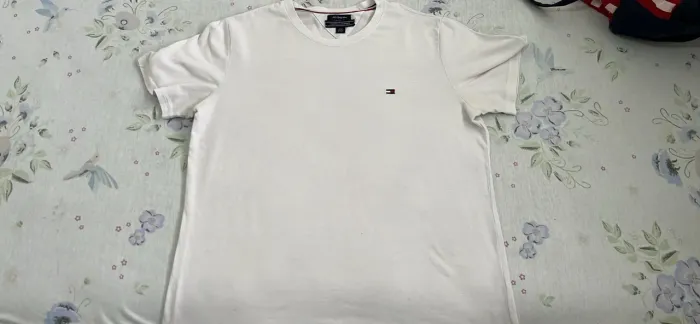 Camiseta Tommy Hilfiger Branca Original Tam M - Logo Bordado Clássico