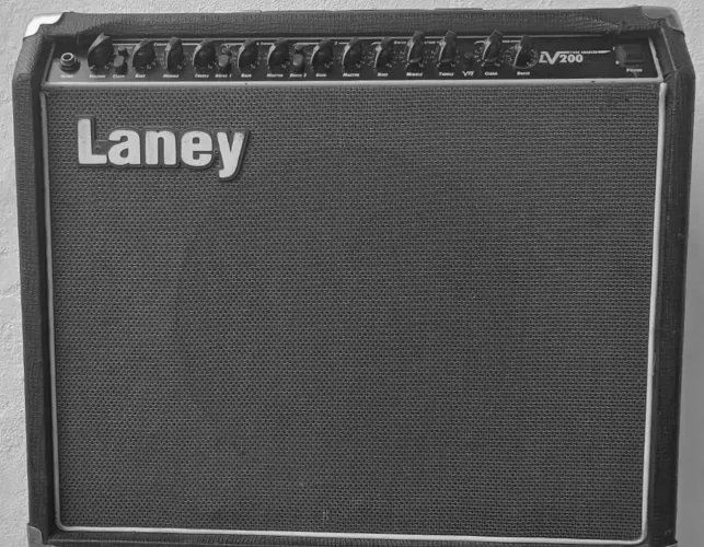 LANEY LV200 65W GUITAR COMBO AMPLIFIER<br>
