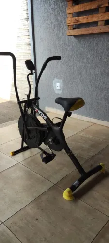 Bicicleta Ergométrica Kikos Air Bike A5