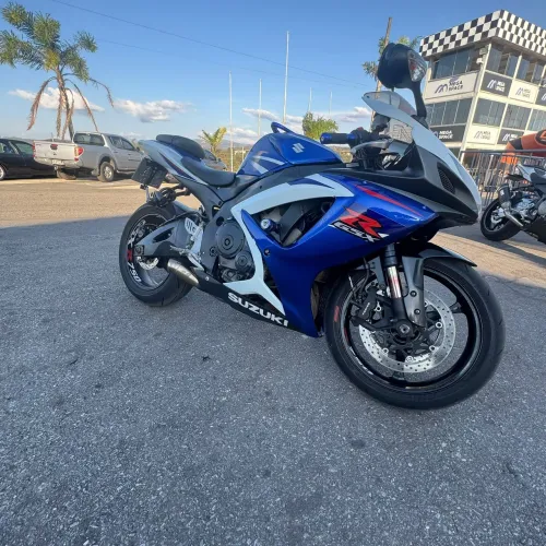 GSX sred 750