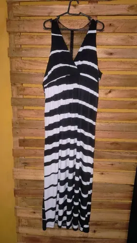 Vestido Longo de Alças Rendadas