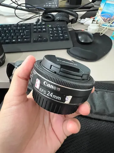 Lente Canon Ef-s 24mm F/2.8 Stm Grande Angular