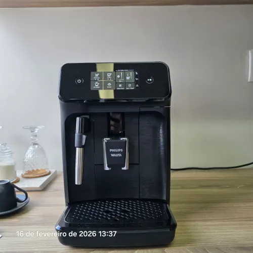 CAFETEIRA PHILIPS WALITA AUTOMÁTICA - MOE O GRÃO NA HORA - 4 MESES DE USO