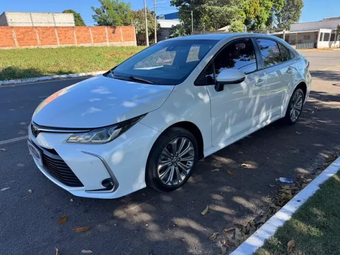 Toyota Corolla XEI 2.0 Flex 16V Aut. 2023