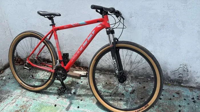 Bicicleta Colli Aro 29 / Quadro 21 - Pouquíssimo uso | R$ 850 (Com Nota Fiscal)