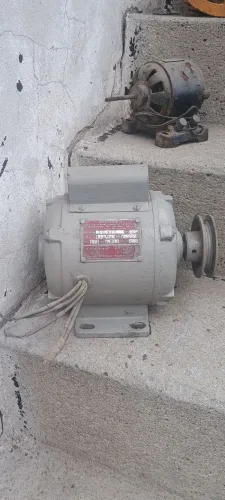 Motor Elétrico Antigo  