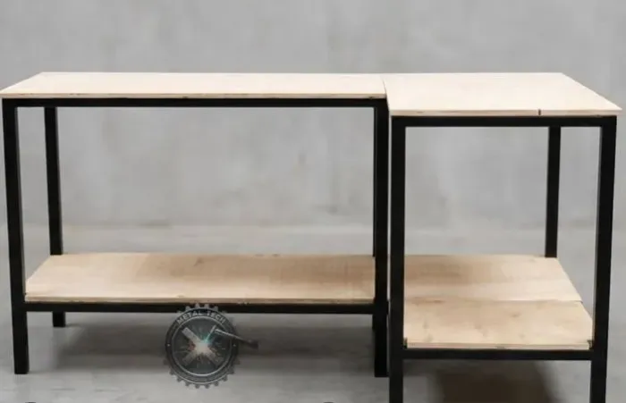Mesa industrial em L