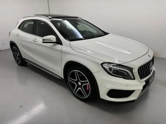 Mercedes-Benz GLA 250 Sport 2.0 TB 16V 4X2 211cv Aut. 2017