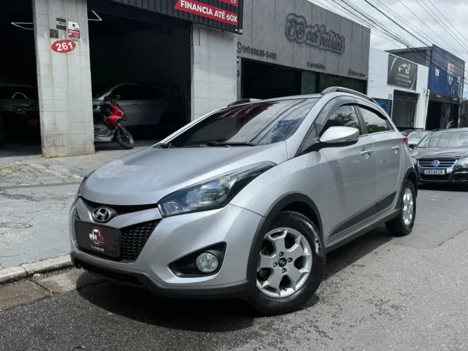 Hyundai HB20X Premium 1.6 Flex 16V Aut. 2015