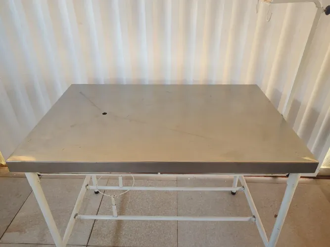 Mesa Cirúrgica Veterinária