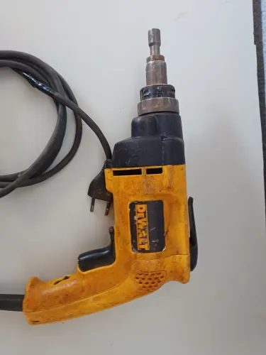 Parafusadeiras dewalt DW257 540w