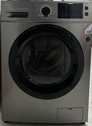 Lava e Seca Midea 11 Kg / 7 Kg em perfeito funcionamento. 