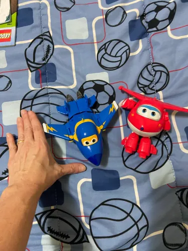 Brinquedo super wings Jett e Jerome